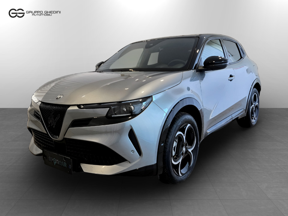 ALFA ROMEO Junior Ibrida My25 Ibrida 1.2145cv Hybrid Edct6 Ibrido benzina Aziendale