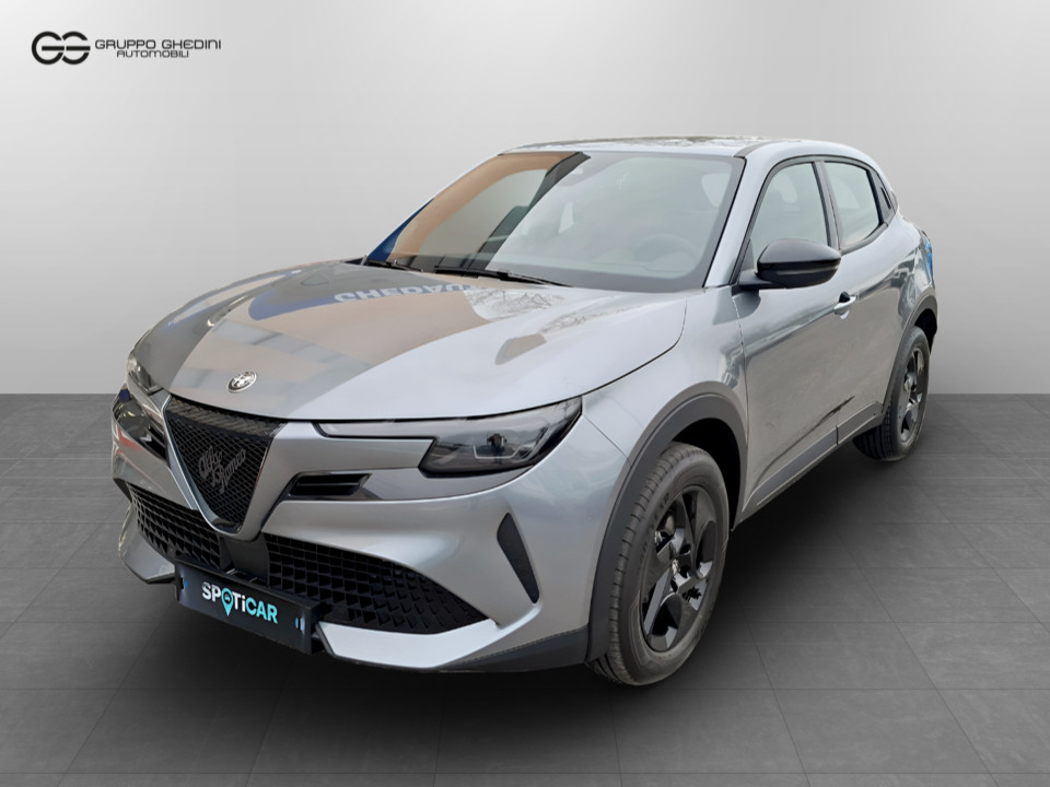 ALFA ROMEO Junior Ibrida My25 Ibrida 1.2145cv Hybrid Edct6 Ibrido benzina Aziendale