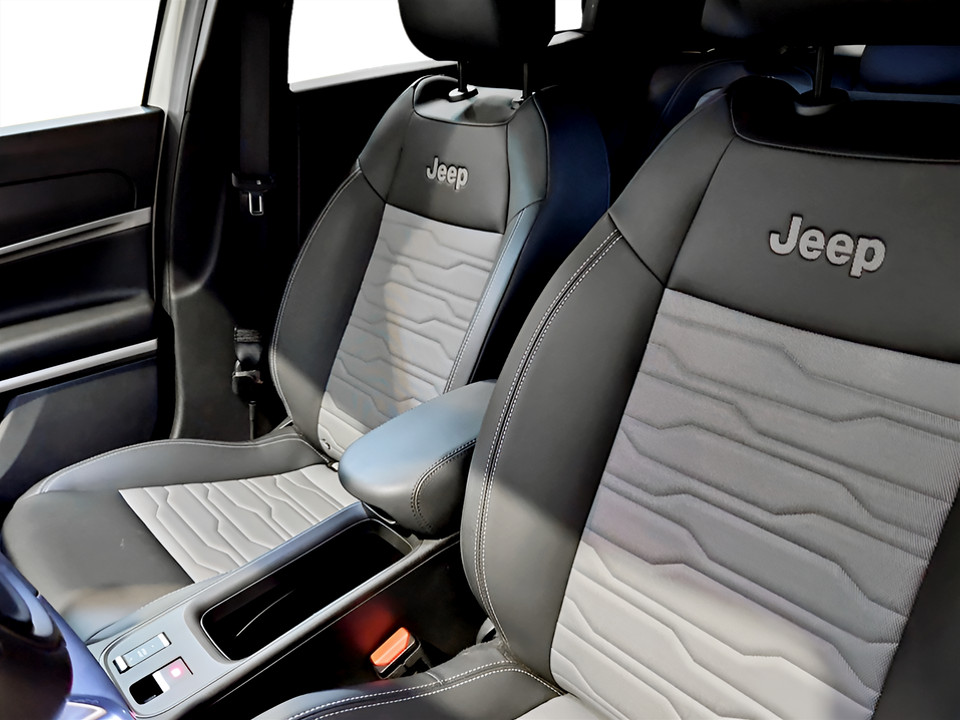 JEEP Avenger 4xe Hybrid 619 Avenger Overland 1.2 145cv 4xe Mhev Ibrido benzina Aziendale - 6