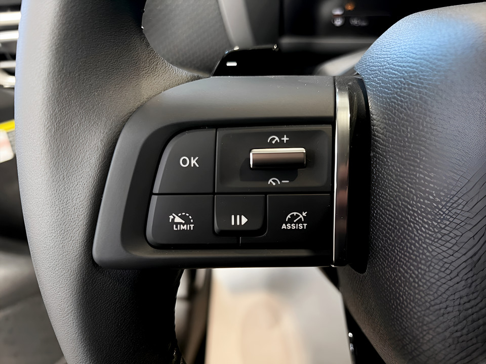 CITROEN C4 HYBRID 145 e-DCS6 – PLUS km0 - 13