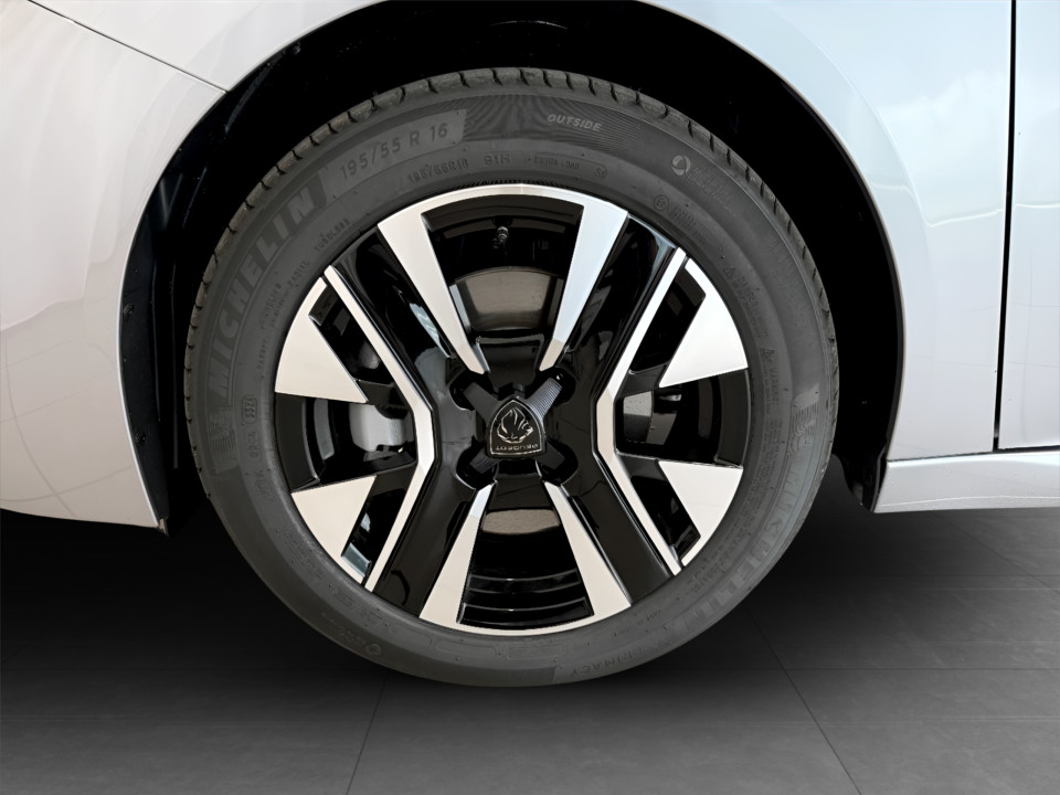 PEUGEOT 208 5P – ALLURE PureTech 100 S&S Benzina km0 - 5