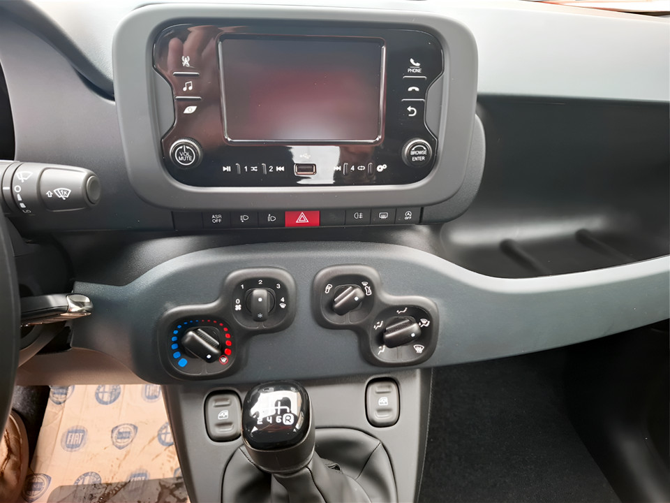 FIAT Panda 1.0 70cv Hybrid Icon Ibrida km0 - 9