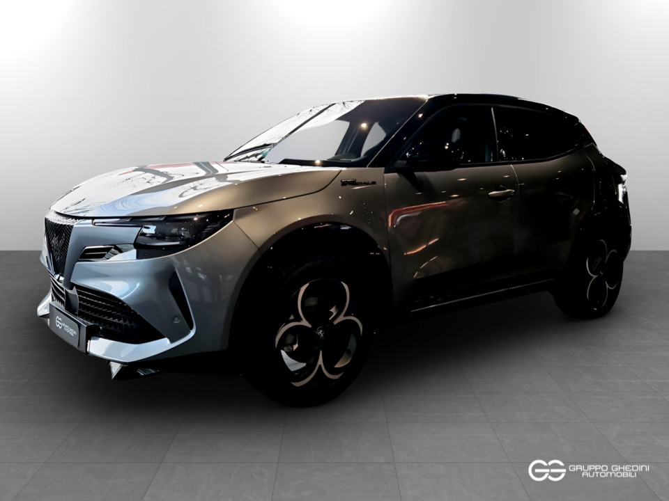 ALFA ROMEO Junior Ibrida Ibrida EdizioneMilano Cortina 2026 1.2 145cv Hybrid Edct6 Ibrido benzina Aziendale