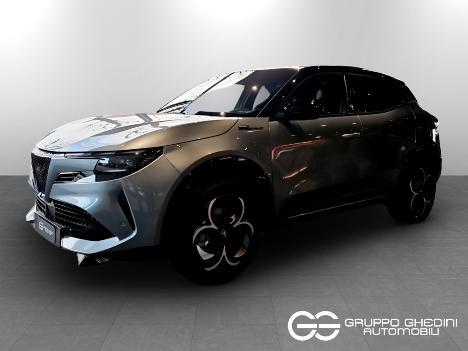 ALFA ROMEO Junior Ibrida Ibrida EdizioneMilano Cortina 2026 1.2 145cv Hybrid Edct6 Ibrida usato