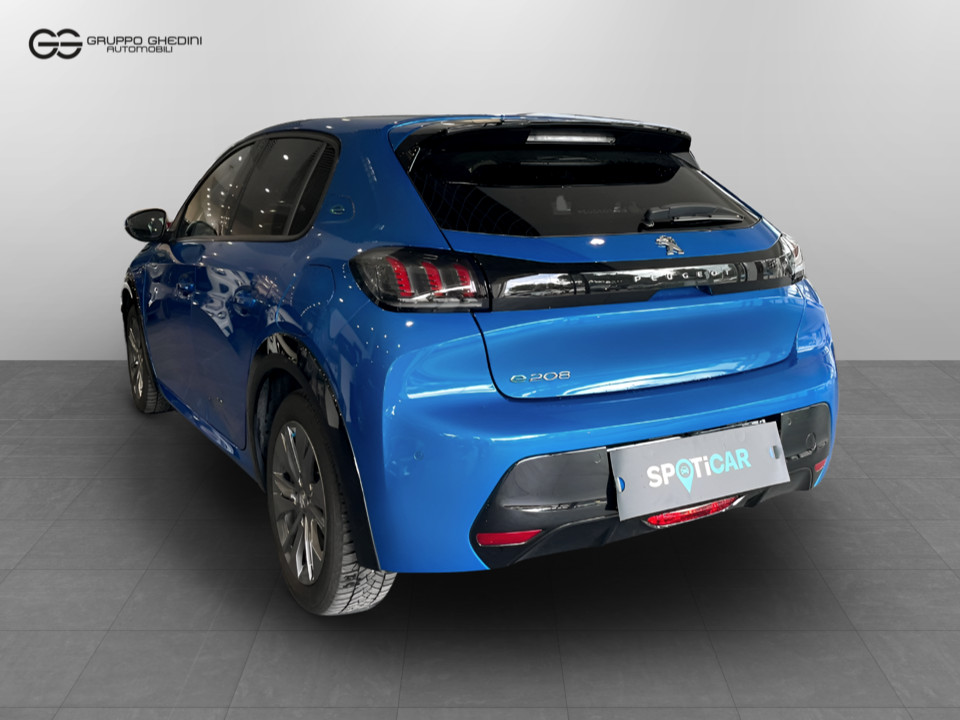 PEUGEOT e-208 Allure Pack 100kW Elettrico Usato - 11