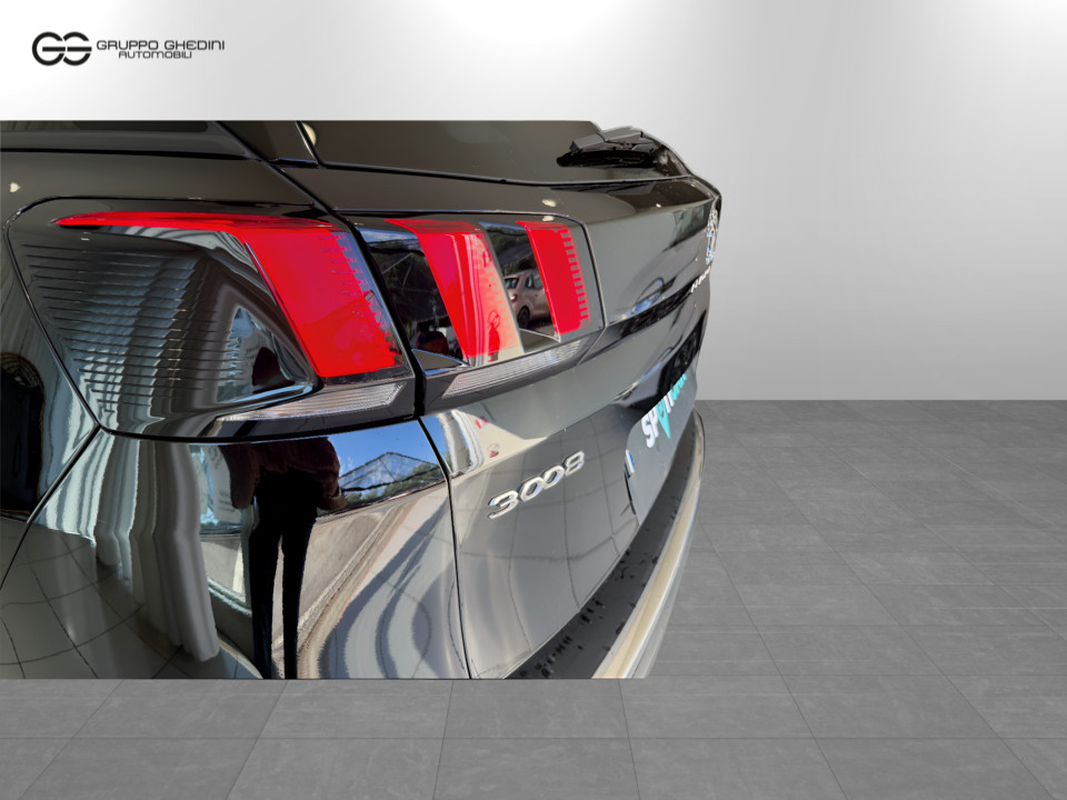 PEUGEOT 3008 1.5 bluehdi Allure Pack s&s 130cv eat8 Diesel Usato - 18