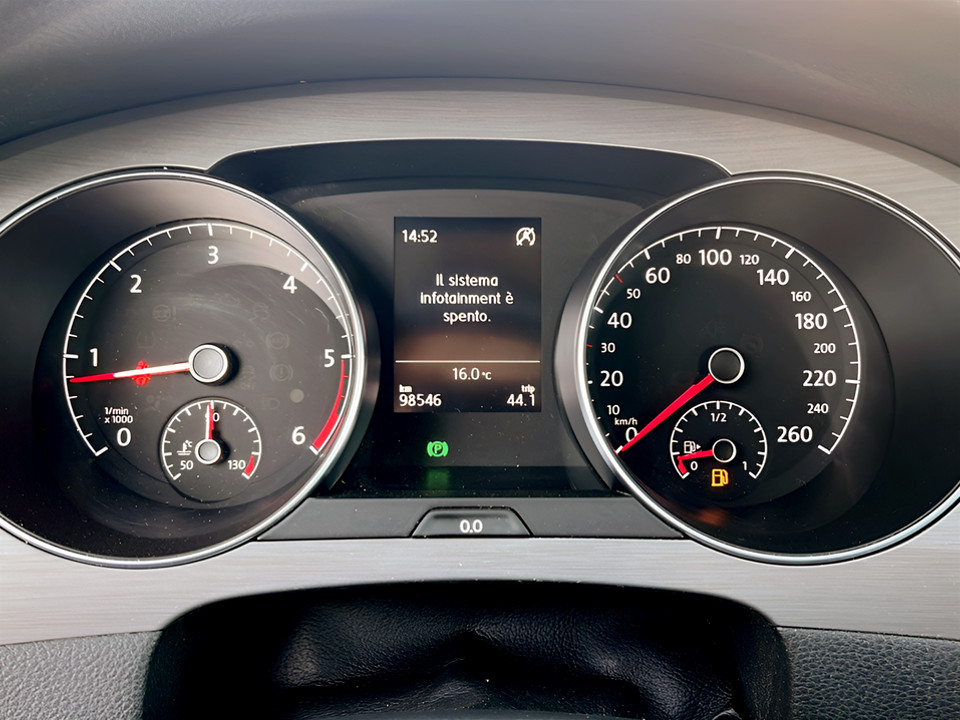 VOLKSWAGEN Golf VII 2013 Sportsvan Golf Sportsvan 1.6 tdi Comfortline 115cv usato - 7