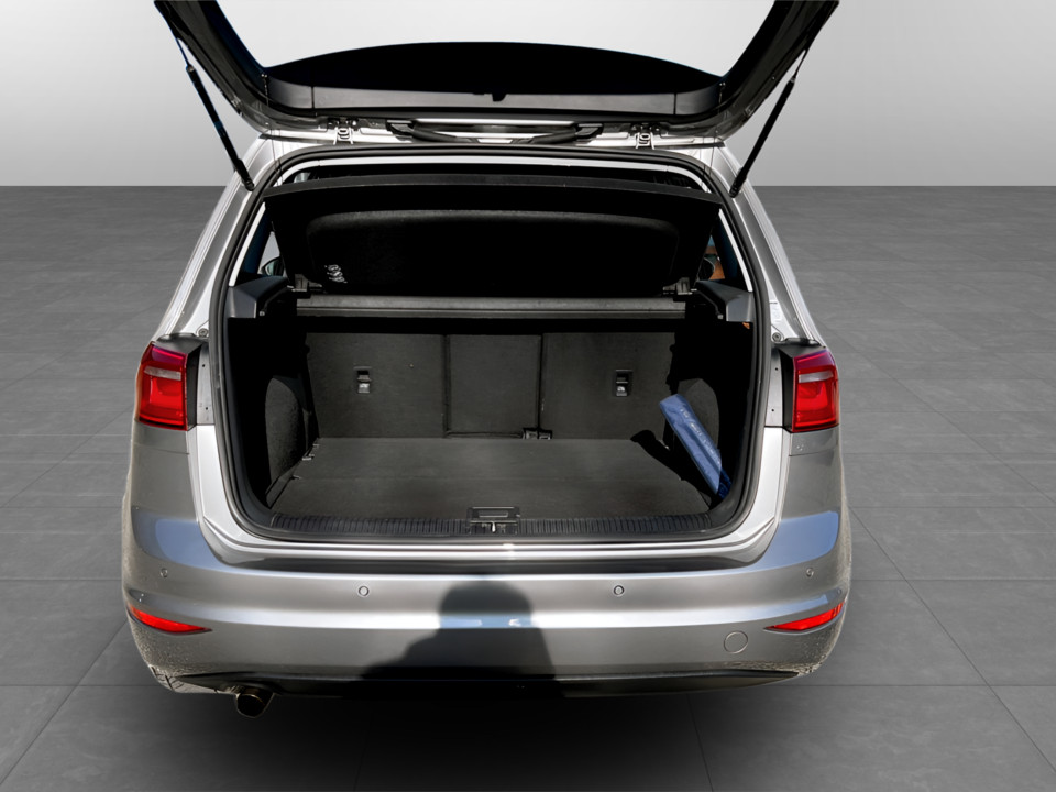 VOLKSWAGEN Golf VII 2013 Sportsvan Golf Sportsvan 1.6 tdi Comfortline 115cv usato - 12