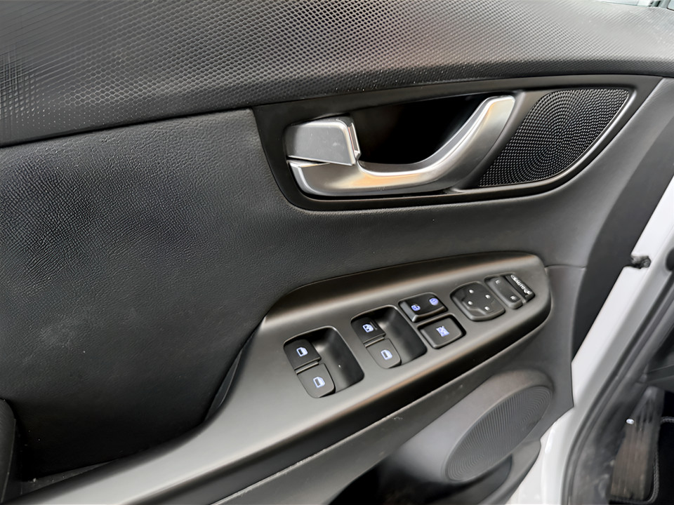 HYUNDAI Kona 1.6 hev Exellence Premium Pack 2wd dct Ibrido benzina Usato - 12