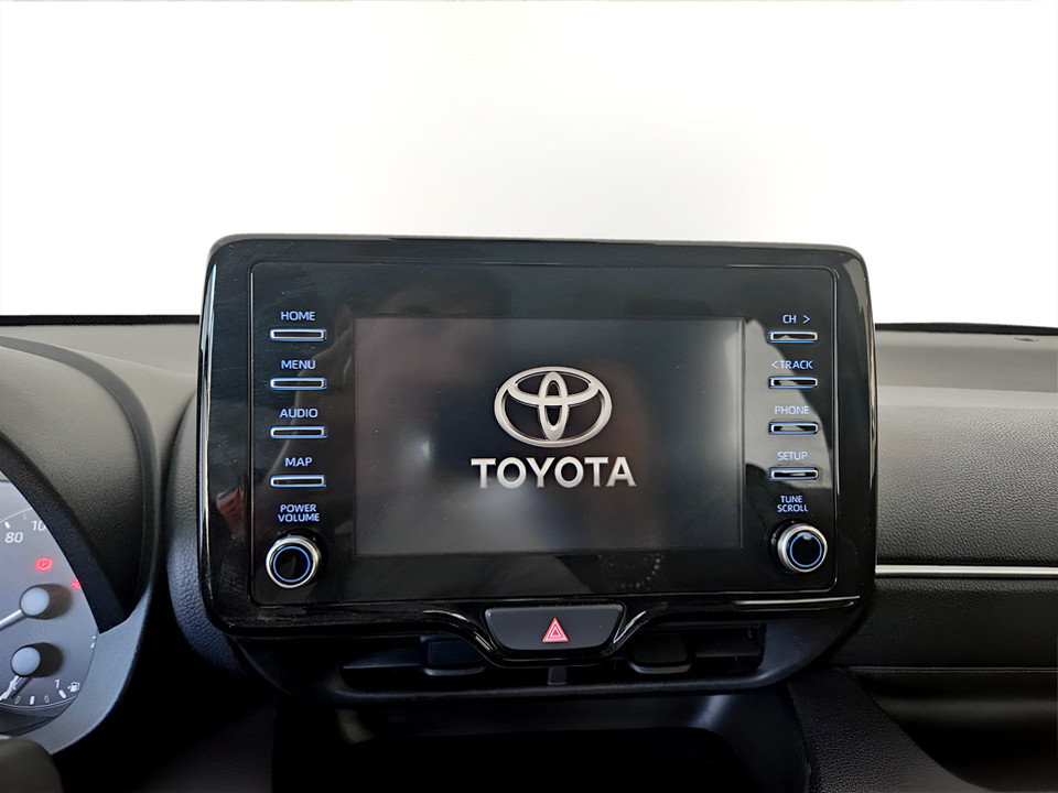 TOYOTA Yaris 1.0 Active Benzina Usato - 9