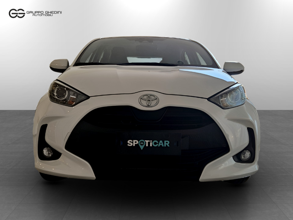 TOYOTA Yaris 1.0 Active Benzina Usato - 1
