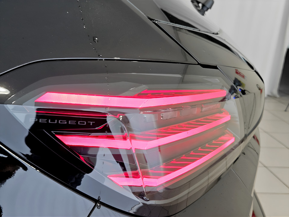 PEUGEOT 208 1.2 hybrid GT 145cv e-dcs 6 Ibrida usato - 16