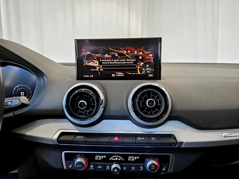 AUDI Q2 35 2.0 tdi Admired Advanced quattro s-tronic Diesel Usato - 10