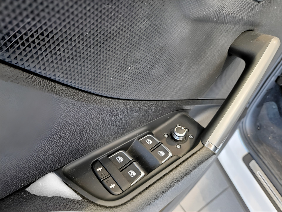 AUDI Q2 35 2.0 tdi Admired Advanced quattro s-tronic Diesel Usato - 12