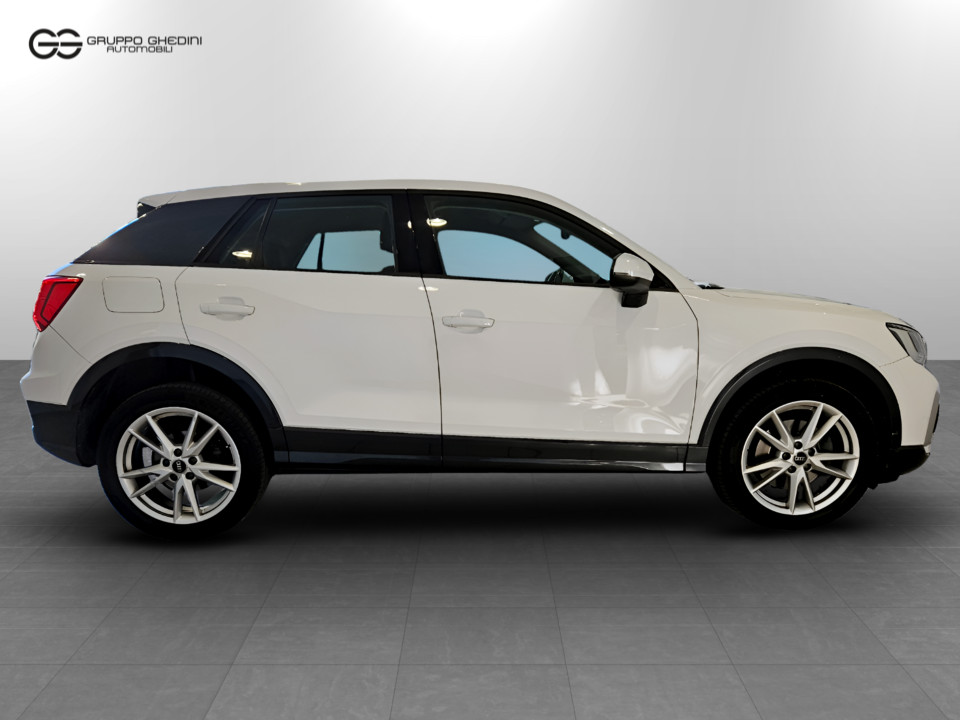 AUDI Q2 35 2.0 tdi Admired Advanced quattro s-tronic Diesel Usato - 2