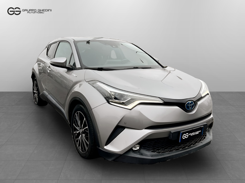 TOYOTA C-HR 1.8h Active 2wd e-cvt Ibrido benzina Usato