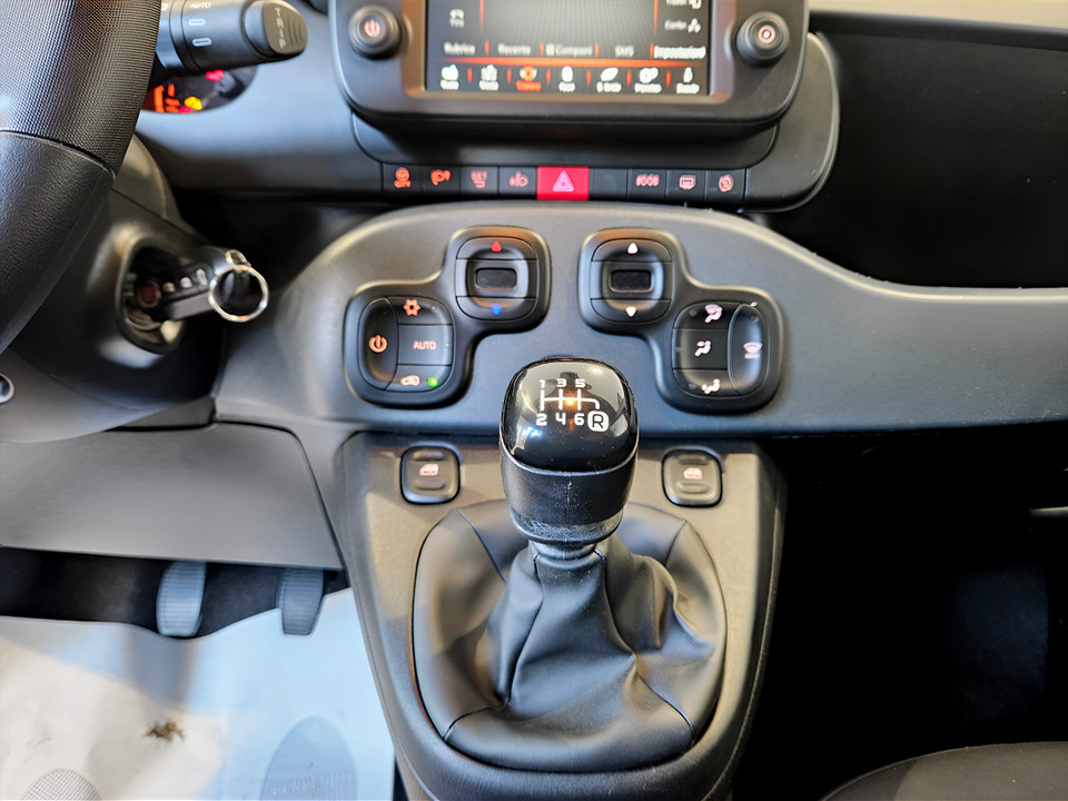 FIAT Panda III 2021 Cross Panda 1.0 firefly hybrid Cross s&s 70cv 5p.ti usato - 10