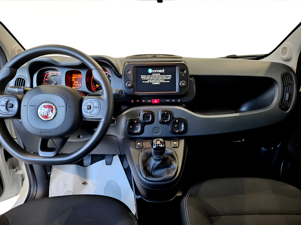 FIAT Panda 1.0 firefly hybrid Cross s&s 70cv 5p.ti Ibrido benzina Usato - 4