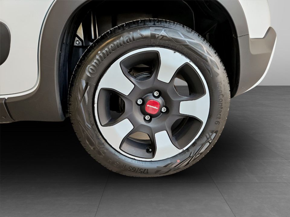 FIAT Panda 1.0 firefly hybrid Cross s&s 70cv 5p.ti Ibrido benzina Usato - 6