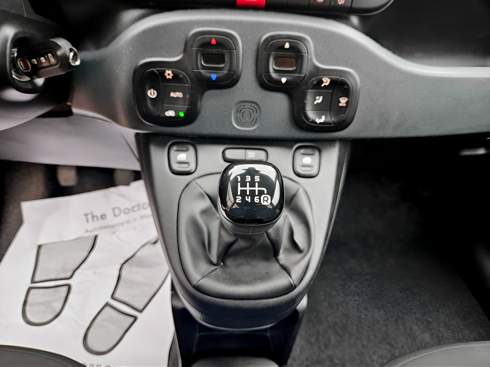 FIAT Panda 1.0 firefly hybrid Cross s&s 70cv 5p.ti Ibrido benzina Usato - 12