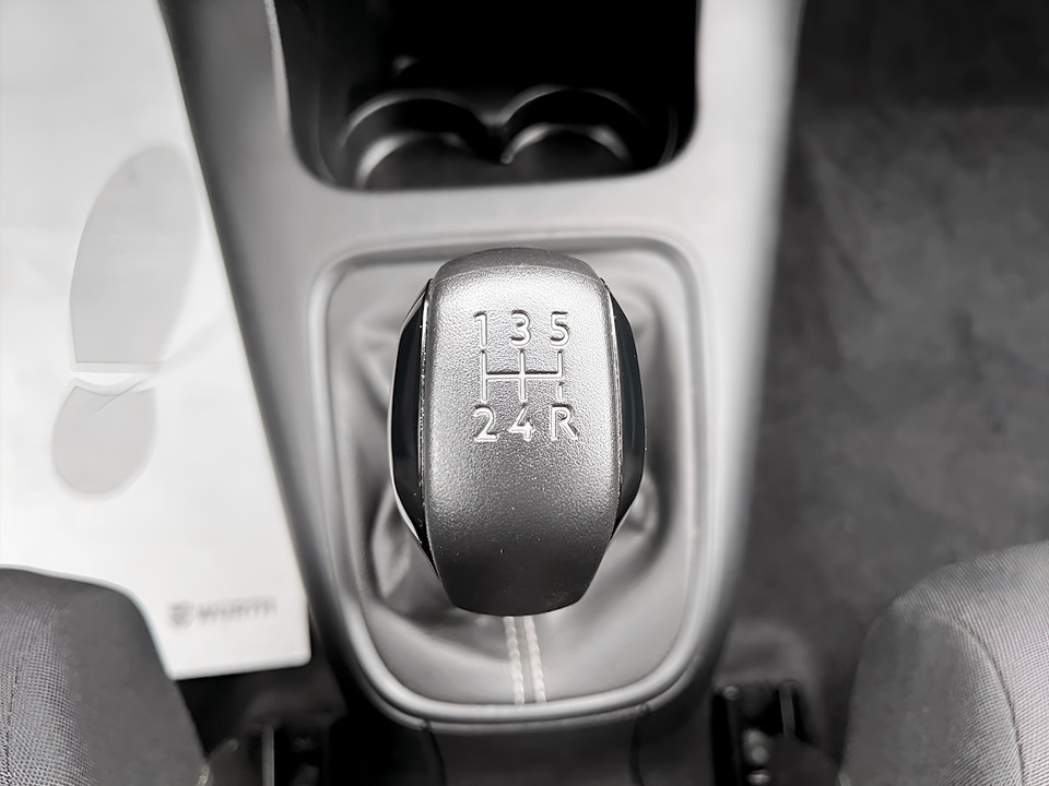 CITROEN C3 1.2 puretech Shine s&s 83cv Benzina Usato - 9