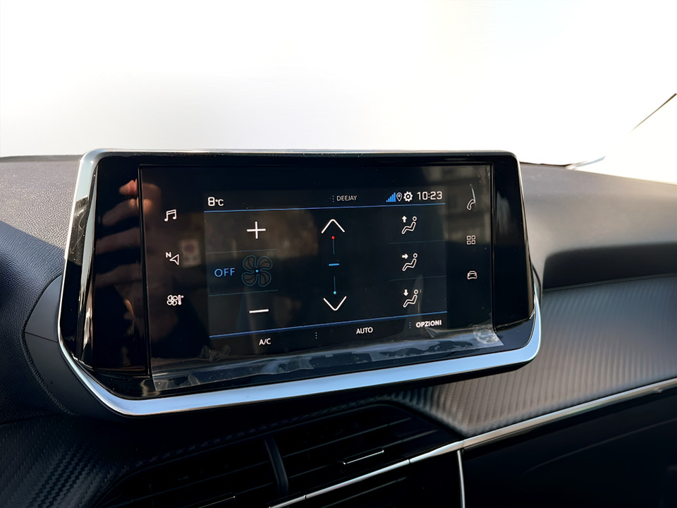 PEUGEOT 2008 1.5 bluehdi Allure s&s 110cv Diesel Usato - 9