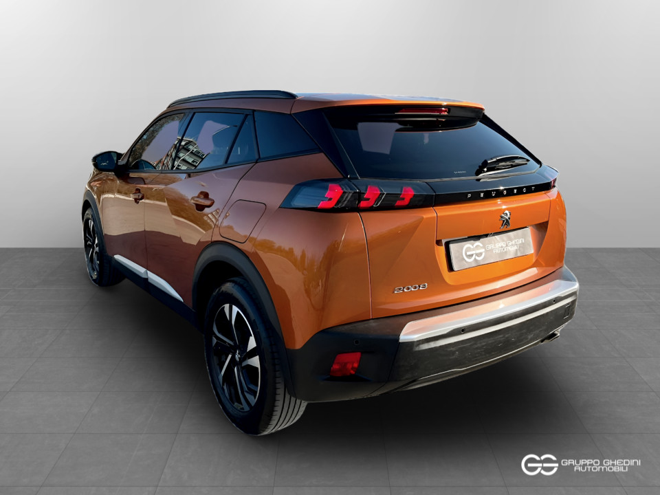 PEUGEOT 2008 1.5 bluehdi Allure s&s 110cv Diesel usato - 4