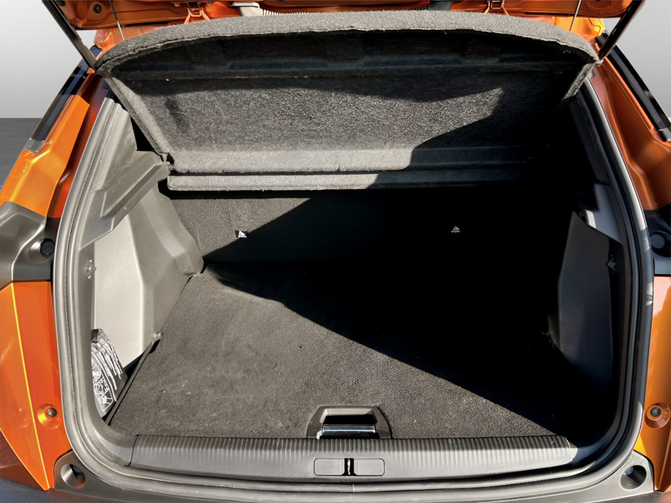 PEUGEOT 2008 II 2020 2008 1.5 bluehdi Allure s&s 110cv usato - 14