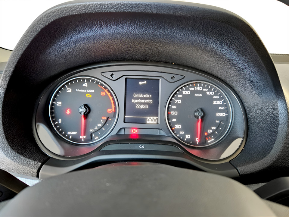 AUDI Q2 1.6 tdi Business Diesel Usato - 6