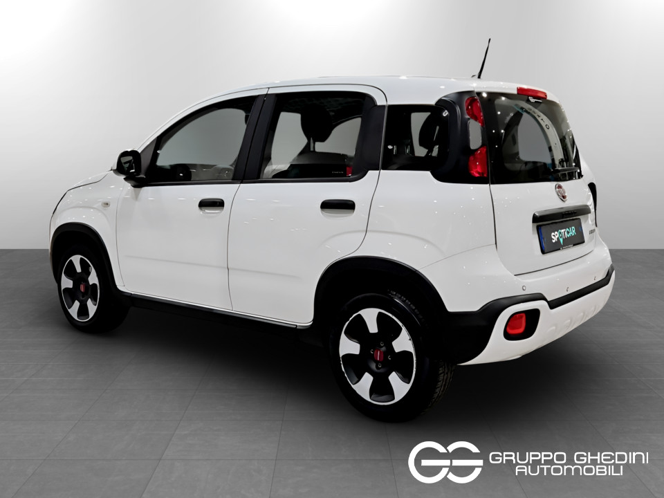 FIAT Panda III 2021 Cross Panda 1.0 firefly hybrid City Cross s&s 70cv usato - 2