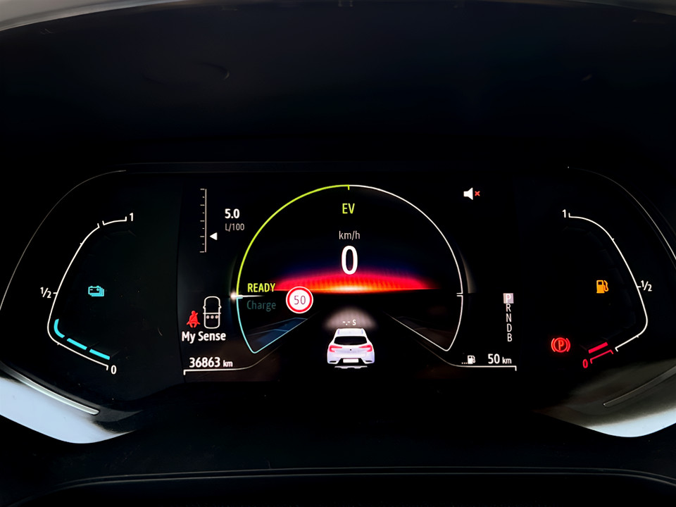 RENAULT Captur 1.6 E-Tech full hybrid E-Tech Engineered 145cv auto Ibrido benzina Usato - 8