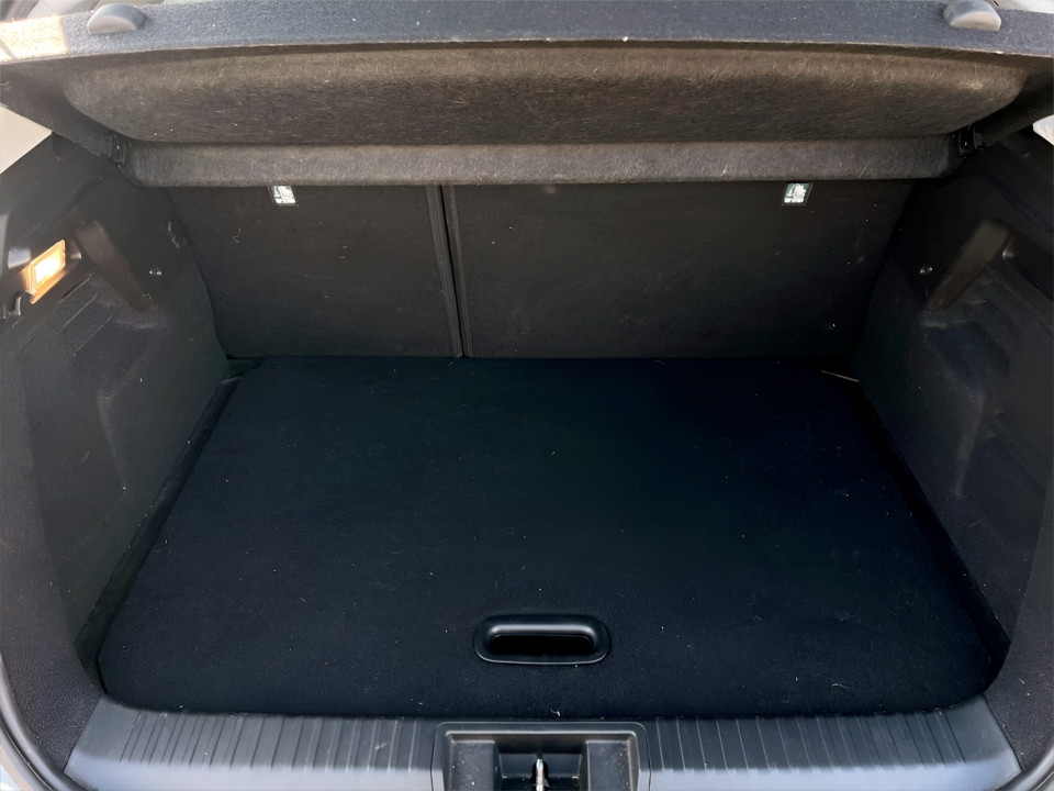 RENAULT Captur 1.6 E-Tech full hybrid E-Tech Engineered 145cv auto Ibrido benzina Usato - 12