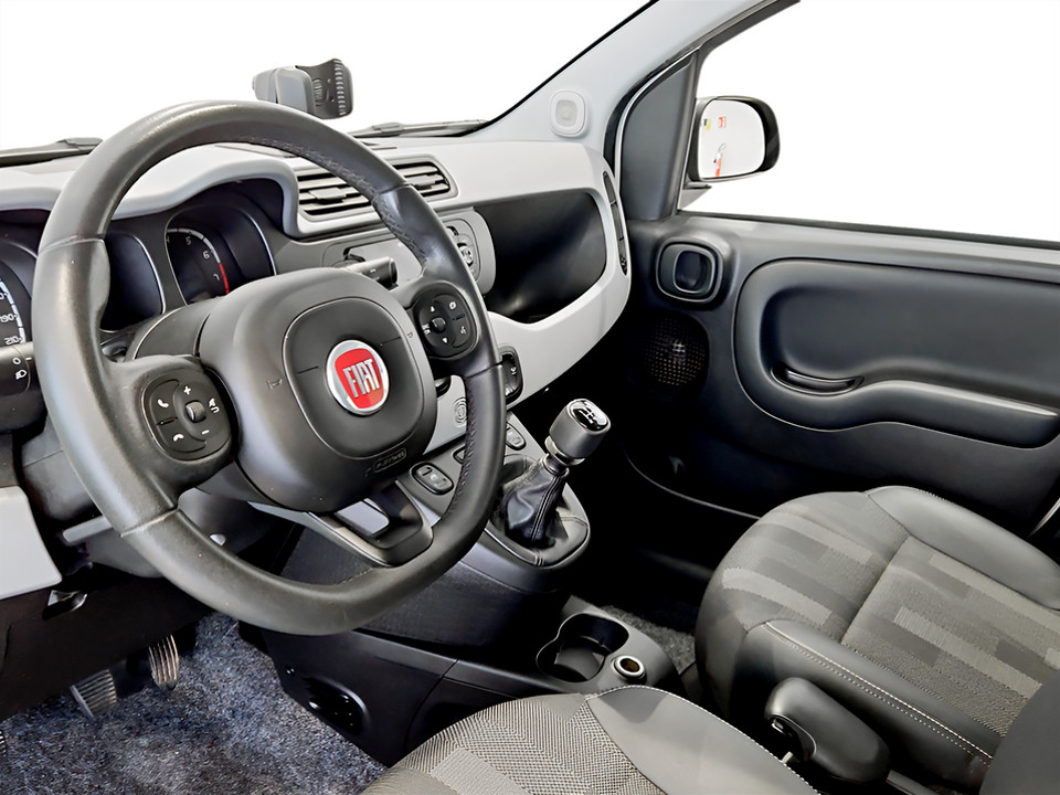 FIAT Panda 1.2 City Cross s&s 69cv Benzina Usato - 5
