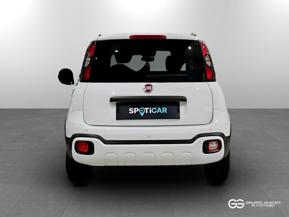 FIAT Panda 1.2 City Cross s&s 69cv Benzina Usato - 4