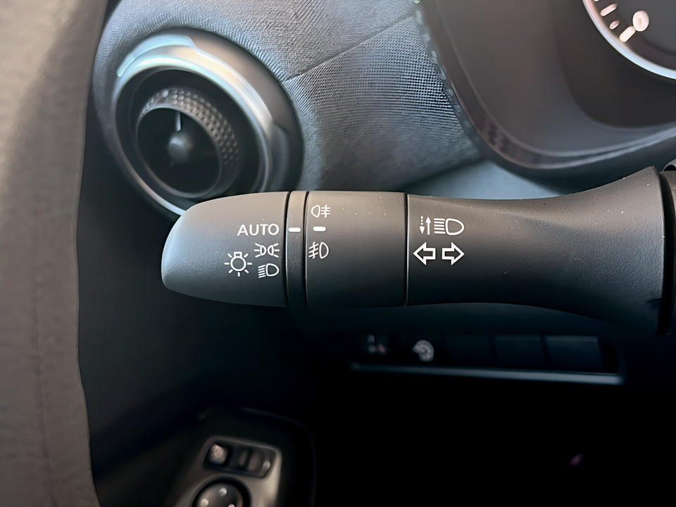 NISSAN Juke 1.0 dig-t Acenta 114cv Benzina usato - 10