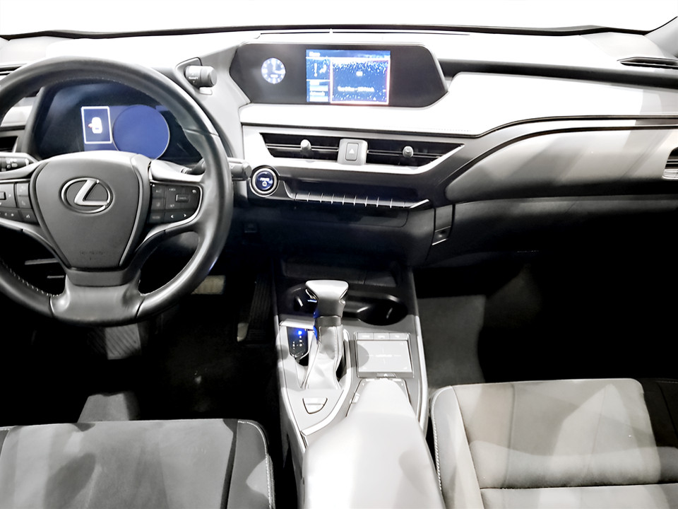 LEXUS UX 250h 2.0 Executive 2wd cvt my20 Ibrido benzina Usato - 8