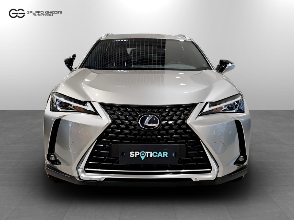LEXUS UX 250h 2.0 Executive 2wd cvt my20 Ibrido benzina Usato - 3