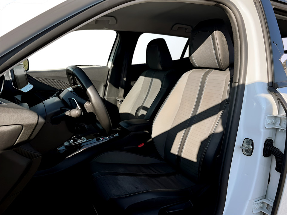 PEUGEOT 2008 1.5 bluehdi Allure Pack s&s 130cv eat8 Diesel usato - 5