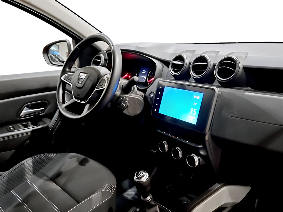 DACIA Duster 1.0 tce Prestige Gpl 4×2 100cv GPL Usato - 9