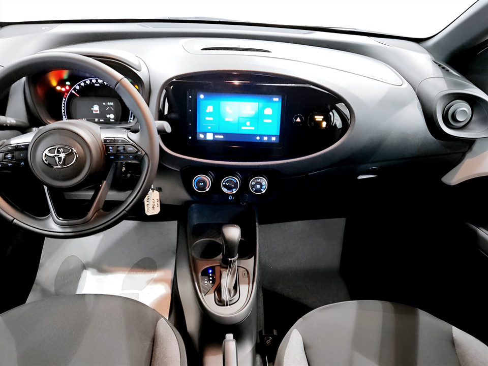 TOYOTA Aygo X 1.0 Active 72cv s-cvt Benzina Usato - 8