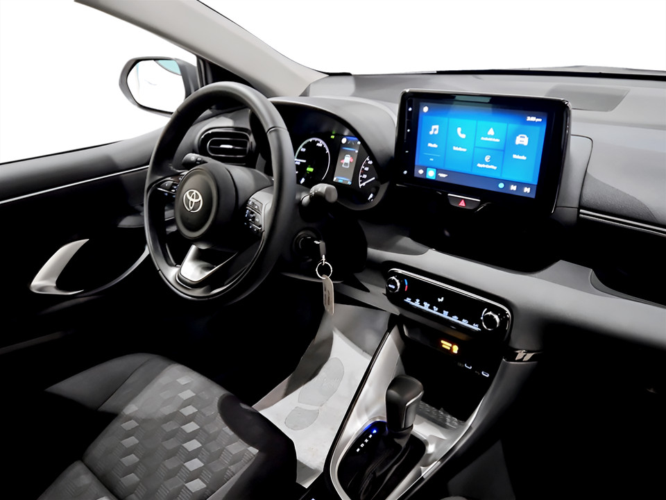 TOYOTA Yaris 1.5h Active Ibrido benzina Usato - 9