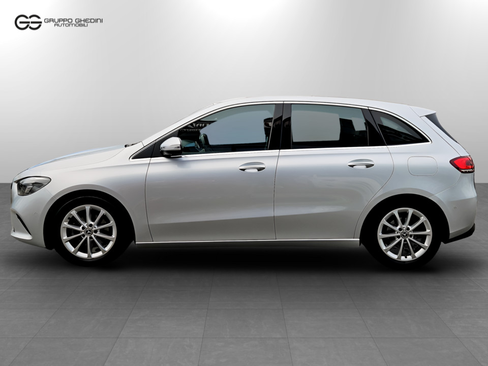 MERCEDES B 180 Premium auto Benzina Usato - 1