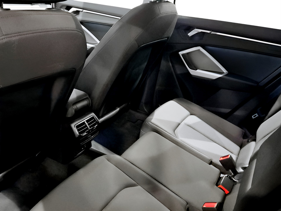 AUDI Q3 II 2018 Q3 35 2.0 tdi Business s-tronic usato - 11