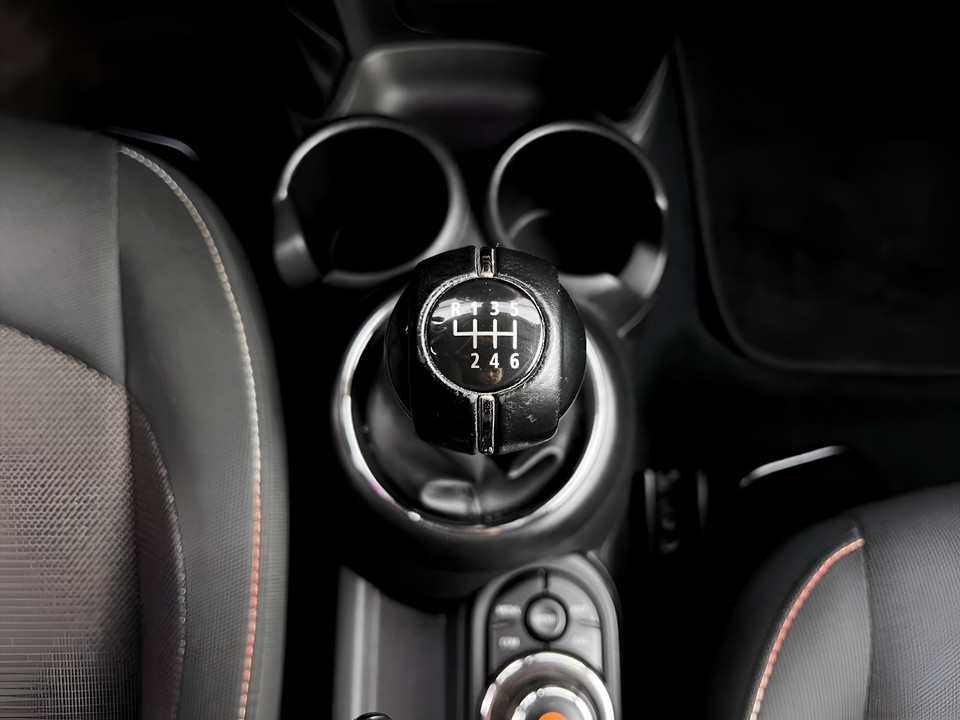 MINI Mini 3p 1.5 One D Baker Street Diesel usato - 12