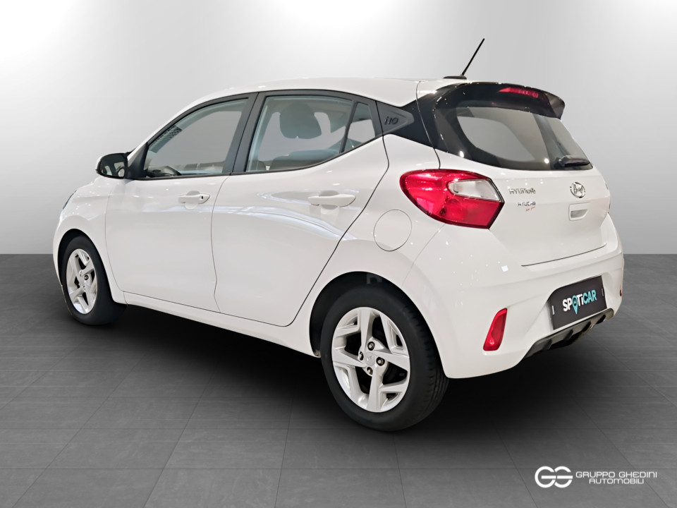 HYUNDAI i10 1.0 mpi Tech Connect Pack Benzina usato - 2