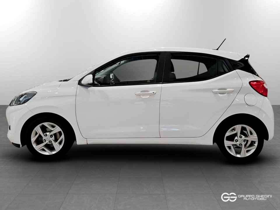 HYUNDAI i10 1.0 mpi Tech Connect Pack Benzina usato - 1