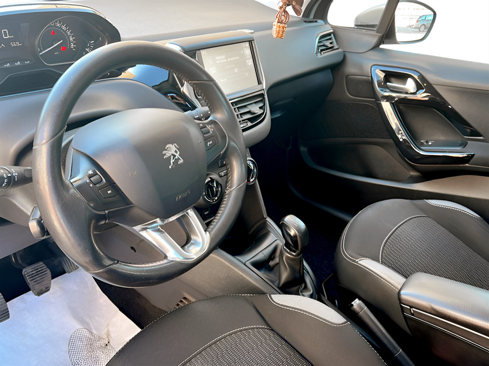 PEUGEOT 208 5p 1.6 bluehdi Active 75cv Diesel usato - 5