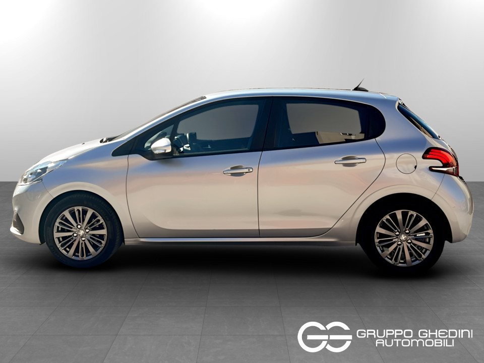 PEUGEOT 208 5p 1.6 bluehdi Active 75cv Diesel usato - 1