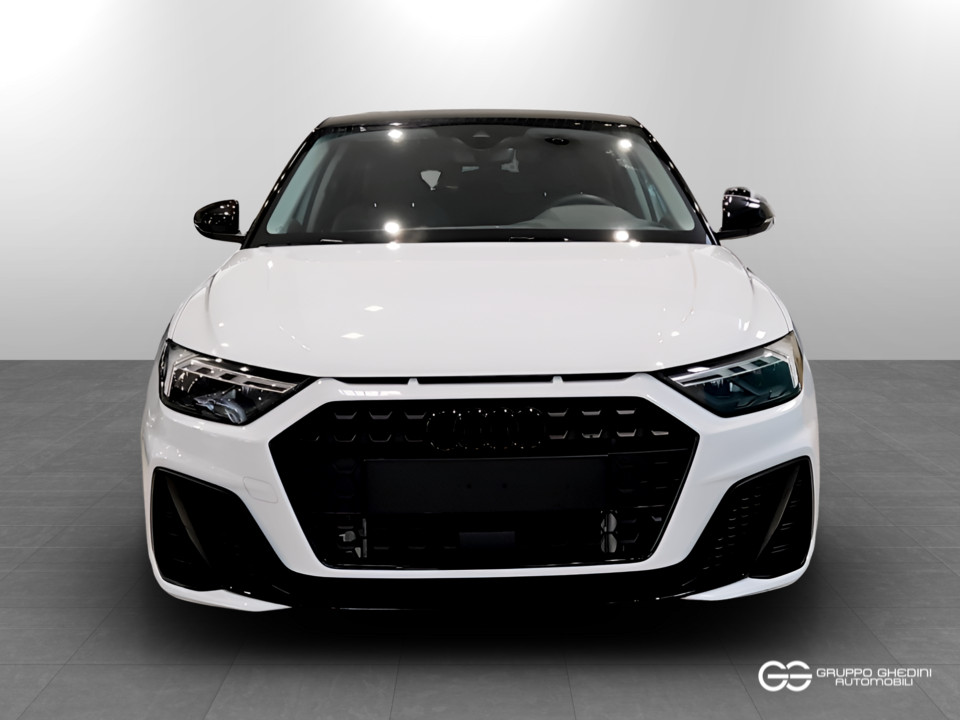 AUDI A1 SPORTBACK 30 1,0 tfsi 116cv Adrenalin Black Edition usato - 3