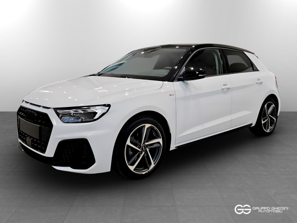 AUDI A1 SPORTBACK 30 1,0 tfsi 116cv Adrenalin Black Edition usato - 0